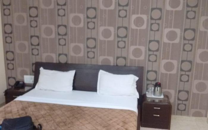 Satyam Apartment