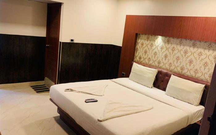 Hotel Adya Classic near Narayana Hrudayalaya