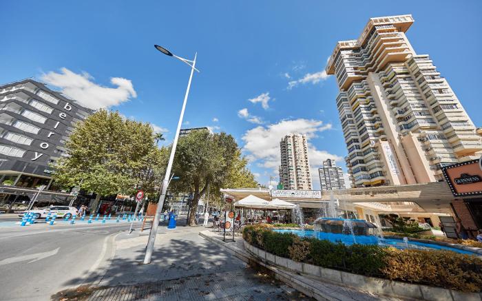 Sonrisa Deluxe Apartments, Levante