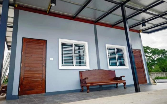Samantha Home