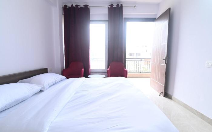 Luxurious 3 BHK in Chattarpur, New Delhi