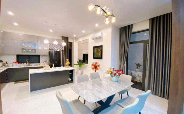 CONIHOUSE - Homestay & Villa