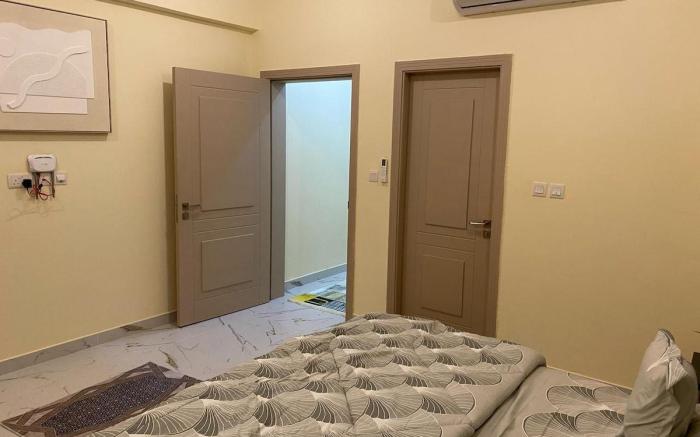 Studio near Khalifa University