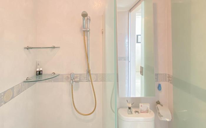 Strategic 2BR Grand Palace Kemayoran By Travelio