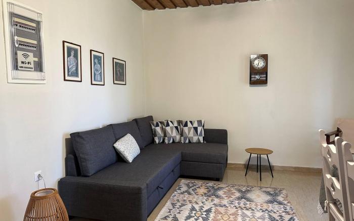 Genari Beach Apartments-Sea  Garden Apartment