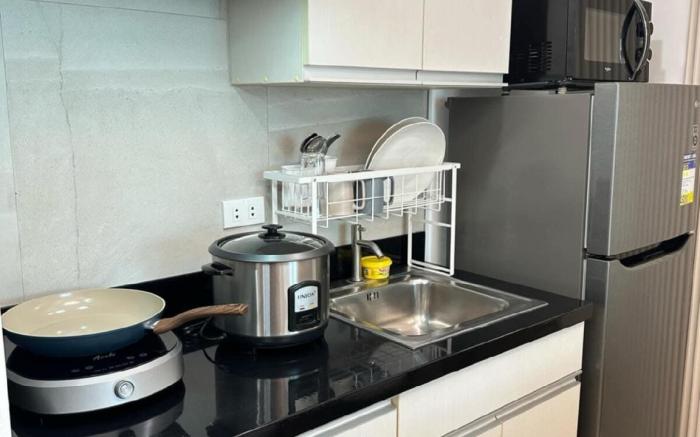 Hotel like Studio Unit in Abreeza w/ FREE parking