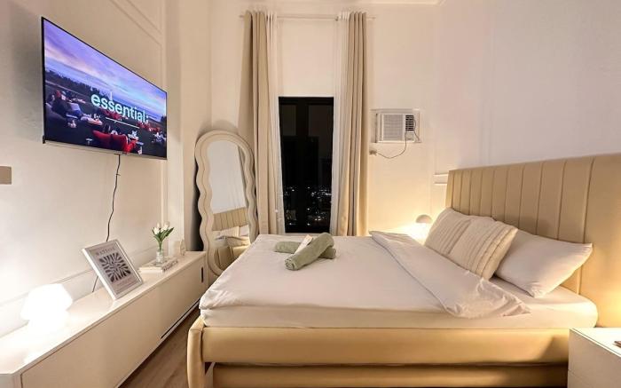 Chic Unit near IT Park & Waterfront Hotel
