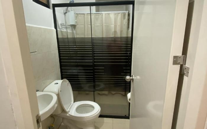 Jono's Royal Oceancrest Place