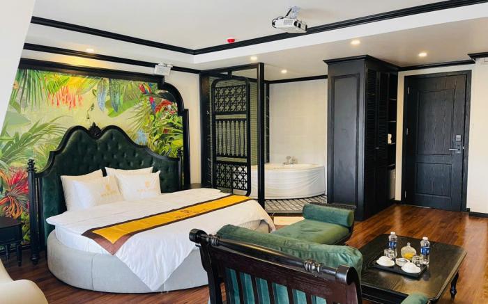 Royal Hotel Vinh Yen