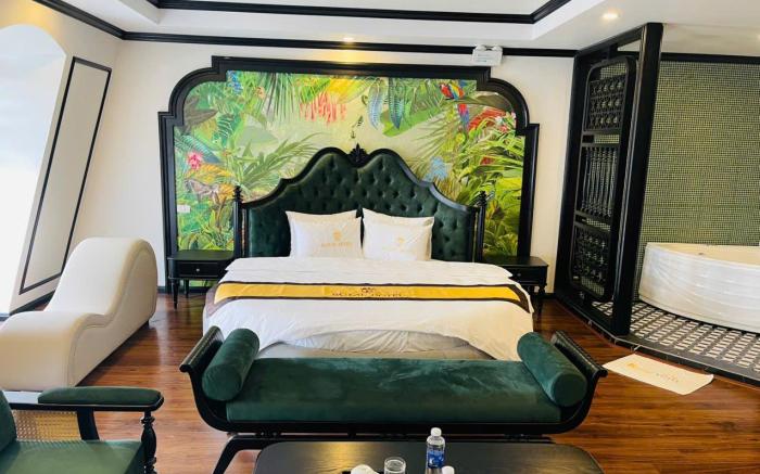Royal Hotel Vinh Yen
