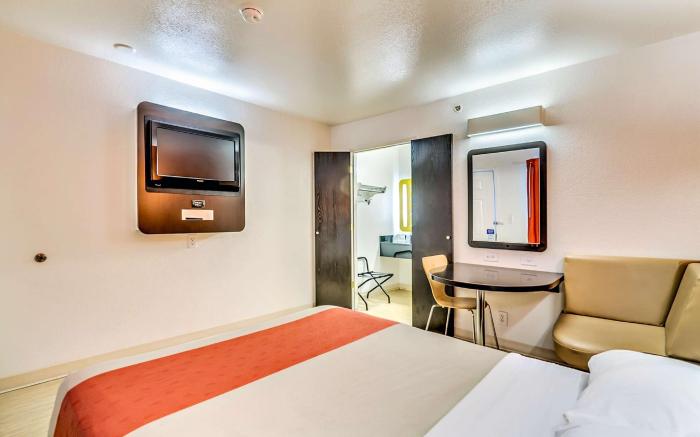 Motel 6 Linthicum Heights, MD - BWI Airport
