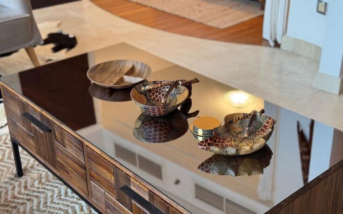ASHRI Stylish African-Inspired Studio in DIFC