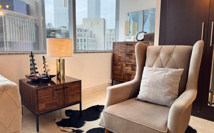 ASHRI Stylish African-Inspired Studio in DIFC