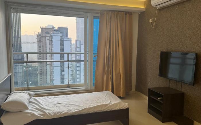 Luxury Stay In Heart Of Mumbai
