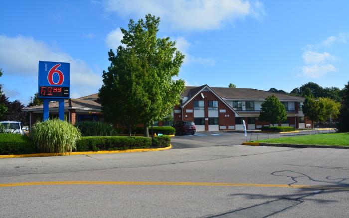 Motel6 Newport, RI