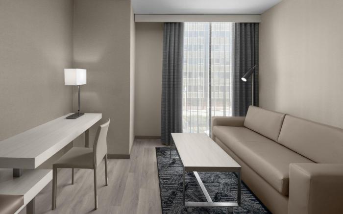 AC Hotel St. Louis Clayton