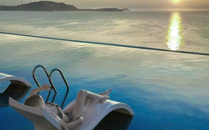 Mandala Couple Signature