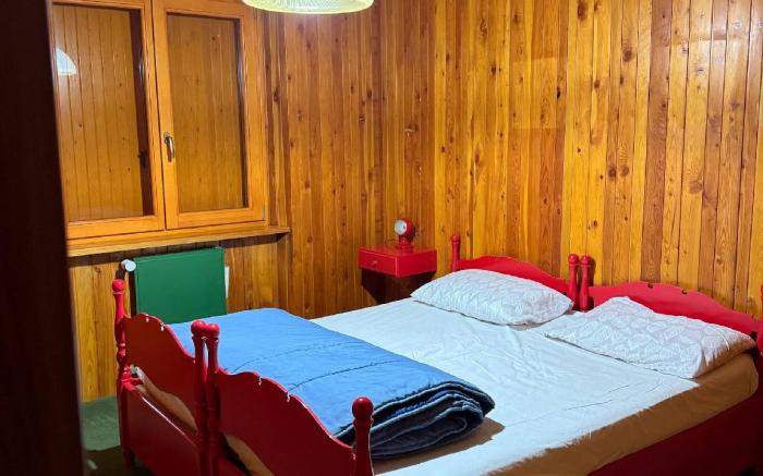 Cozy Mountain Retreat in Pian De Valli with Stunning Views