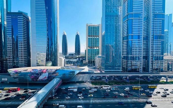 Dancenter Emirates Grand Sheikh Zayed Road Luxury DIFC