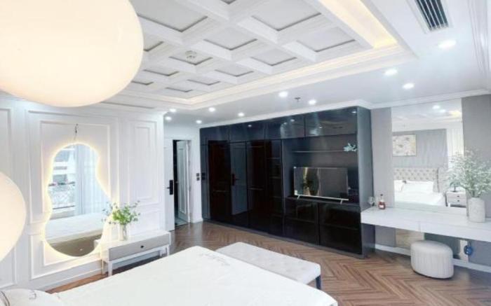 LaLa Penthouse Hue