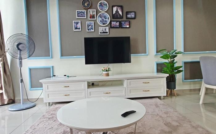 i-City ITQAN Suite Paris: 2BR/8pax/Netflix/parking