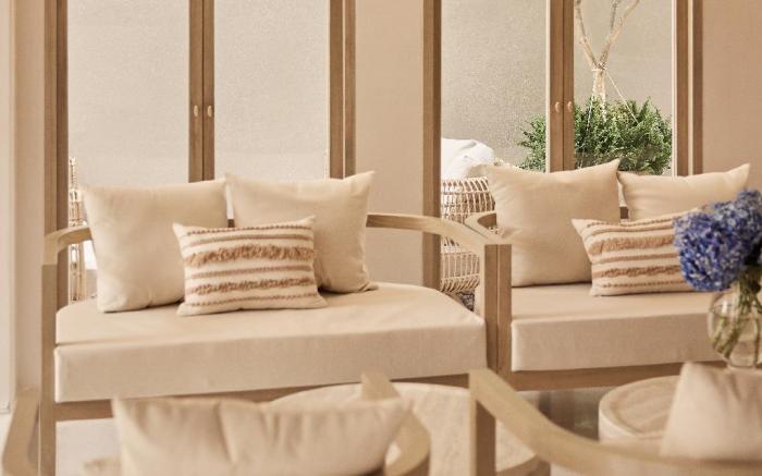 PE-LA Thapae Boutique Hotel 
