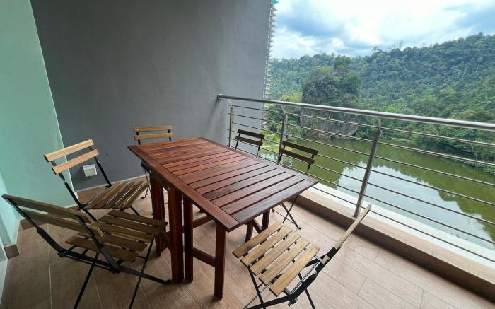 Haven Lakeside Residence with Bathtub 9pax