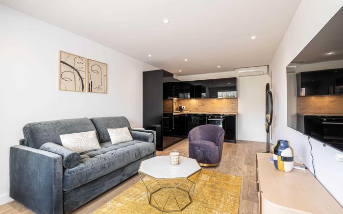 Magnificent 3room apartment  quiet balcony