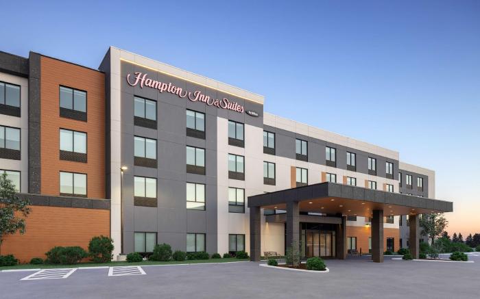 Hampton Inn & Suites by Hilton Orangeville, ON