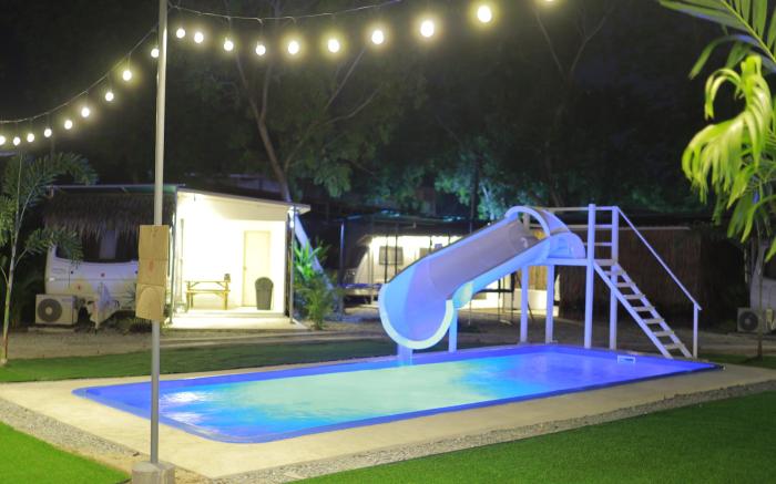 Beach House Pool Villa