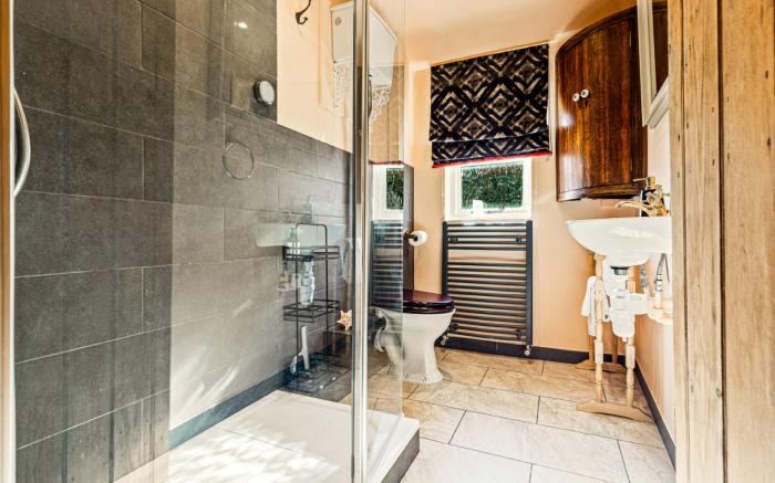 Basketmakers Cottage - From £145 Per Night