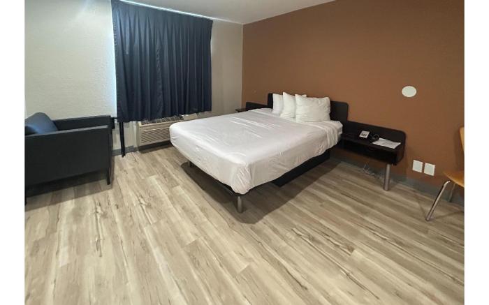 Studio 6  Suites Cameron Park, CA - Folsom