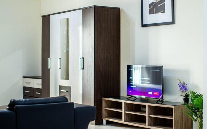 Majestic Studio Apartment