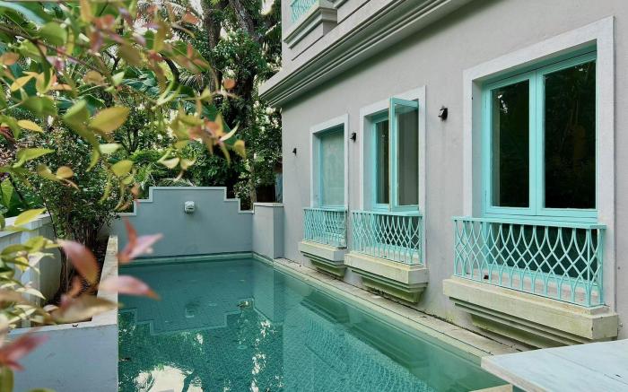 PURPLE DOOR VILLAS