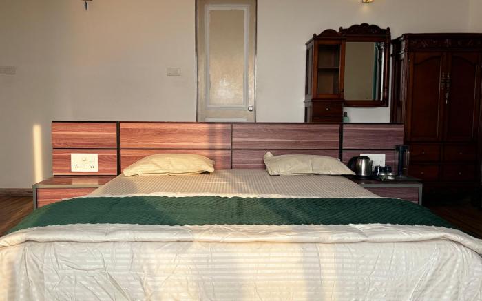 Villa Infinity By The Sea, Karde