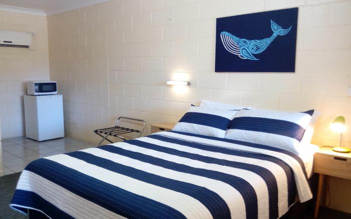 Sail Inn Motel