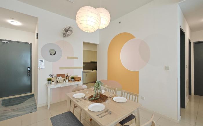 Paradigm Residence, Meow-Cats suites by Antlerzone