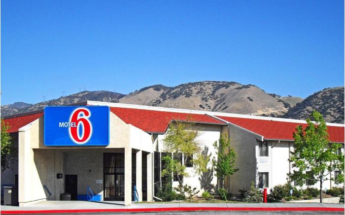 Motel 6 Lebec, CA