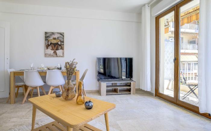 Sublime 2 bedroom apartment with Parking - Terrace