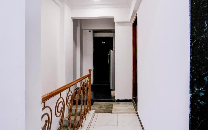 Hotel O Aksa Inn
