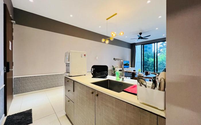 Millerz Square by DeUrban MSC0902