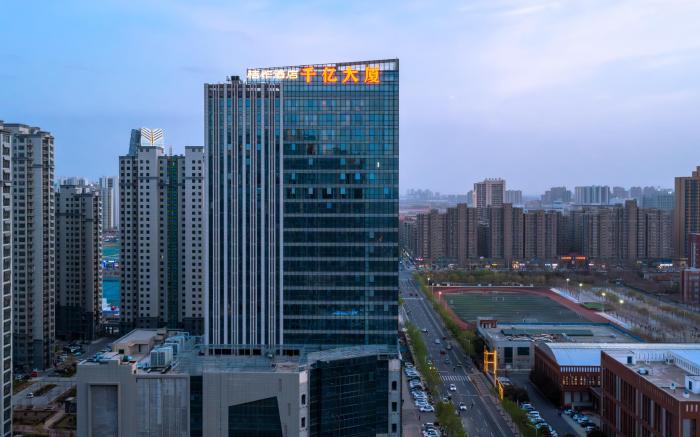 桔作酒店（新乡东站市政府店）