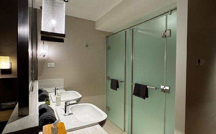 Rockwell View at Novotel Suites