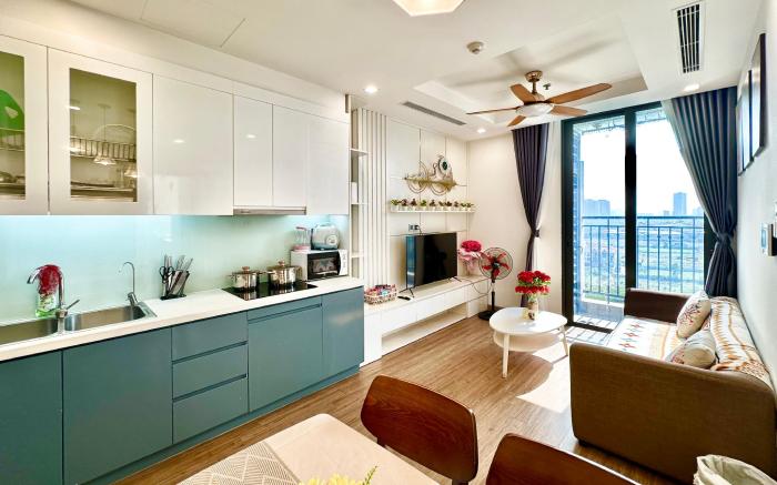 Lux 2 Bedroom With Swimming Pool in Hanoi Center