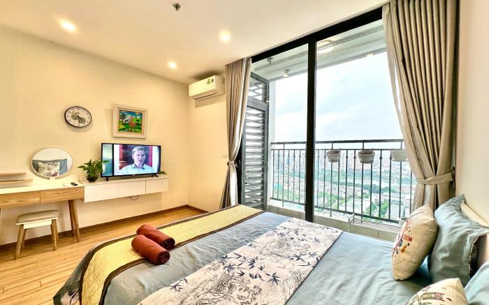 Lux Studio Centre Position In My Dinh 