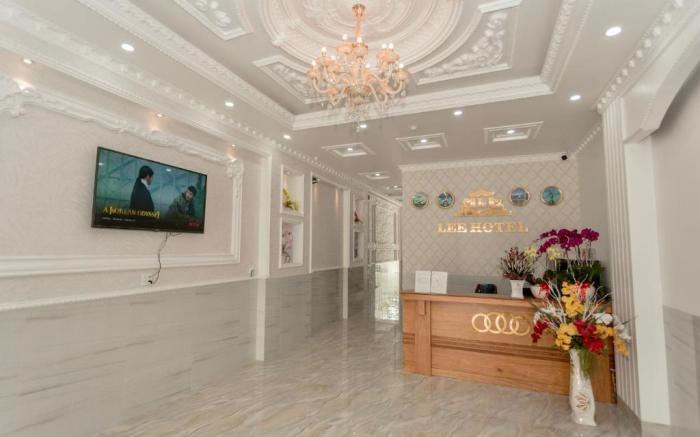 Lee Hotel