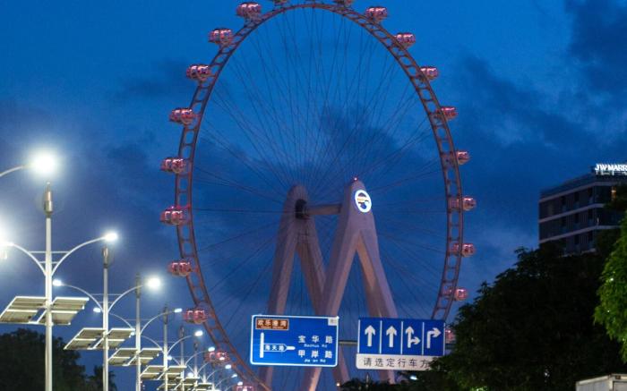 Vienna 3 Best Hotel Shenzhen Qianhai Bao'an Center OH BAY Ferris Wheel