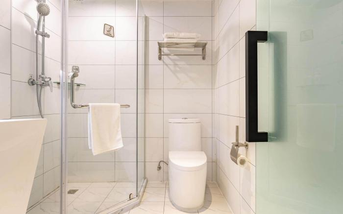 James Joyce Coffetel Beijing Chaoyang High-speed Railway Station East Square Dongba South Subway Sta