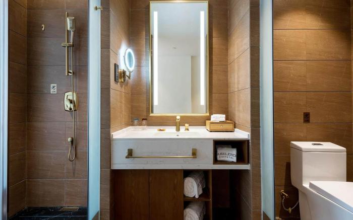 James Joyce Coffetel Beijing Fangshan Liangxiang Nanguan Metro Station