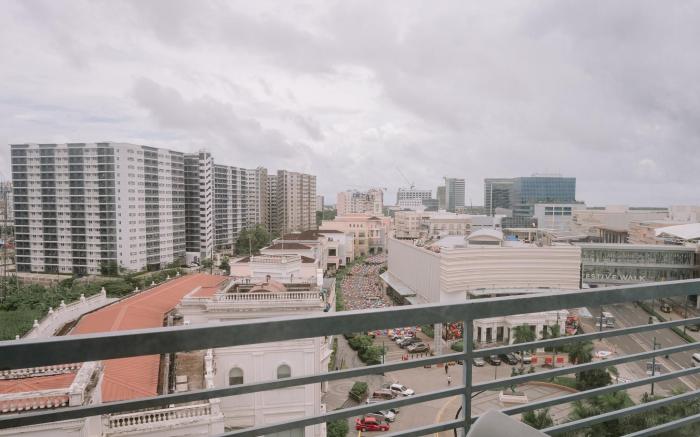 Luxurious Studio in Iloilo City with City Views